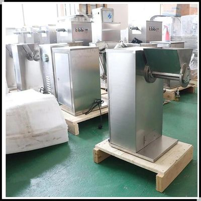 과립기 기계를 오실레이션시키는 100 kg/H-1000kg/h 마른 그레뉼레이션 기계 Yk 타입